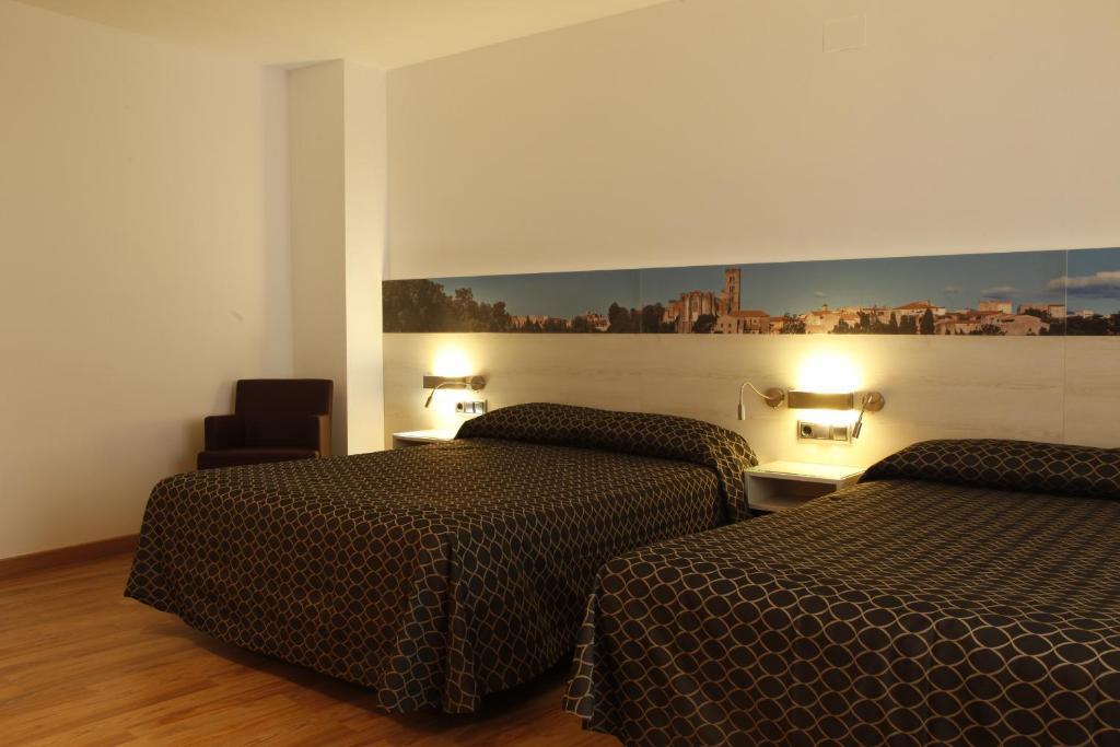 Hotel Canet Castello  D'Empuries Bilik gambar